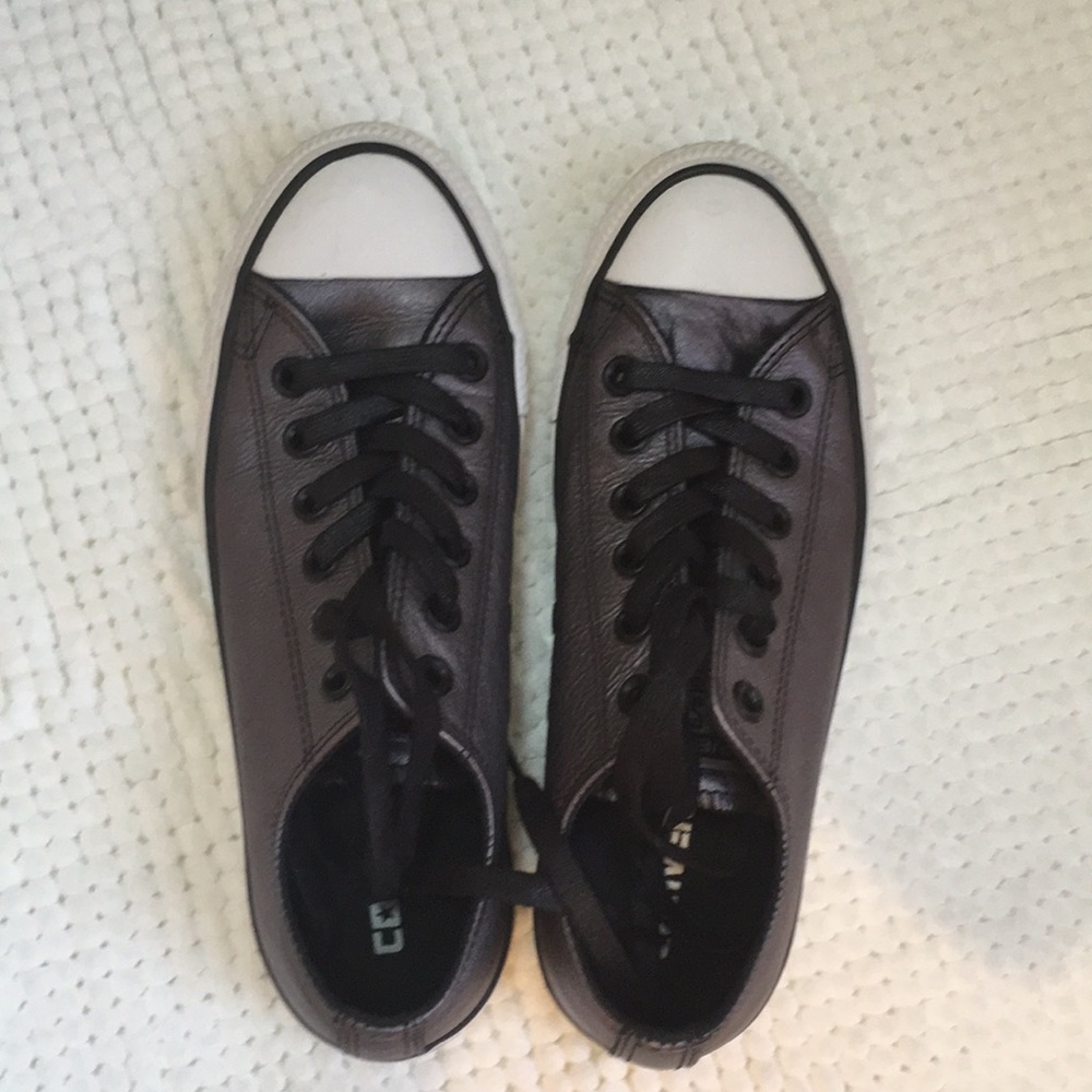 Women’s Leather Converse Shoes, size 7